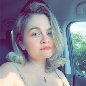 Meet your Posher, Kyra
